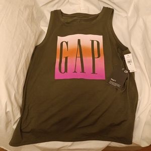 GAP GapFit shirt size XS